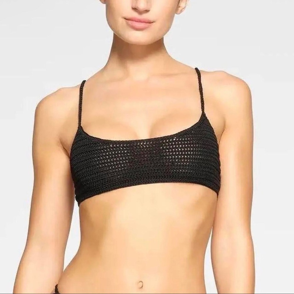 NWT‎ Skims Crochet Scoop Micro Swim Bikini Top Black Onyx Size Medium